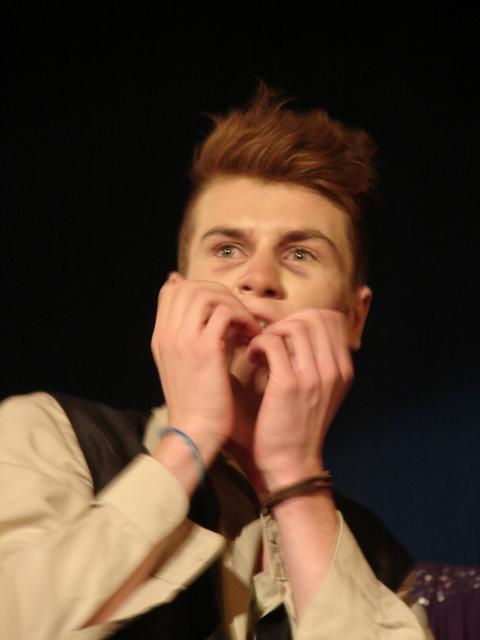2012-09-21 21.16.13