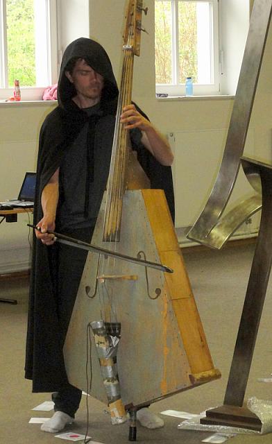 Hans am Bass