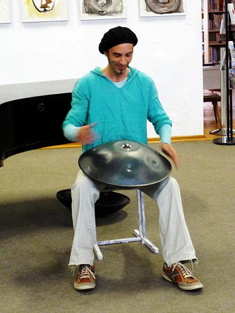 Sebastian am Hang 01
